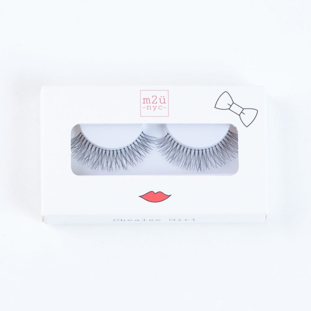 M2u nyc Girls Eyelashes Chelsea Girl With Pink Ipsy Bag Bundle